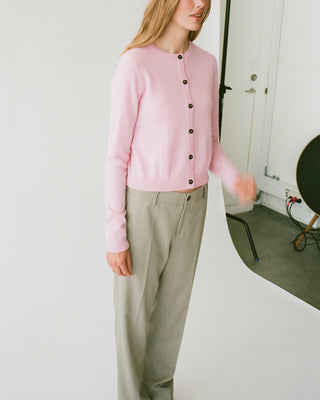 Women's cashmere cardigan made from certified high-quality cashmere, offering a soft, luxurious feel and timeless style