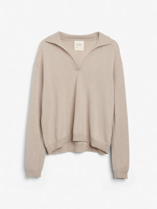 Trench women's oversized collar v-neck sweater in 100% Grade A Inner Mongolian cashmere, 10-gauge knit, with a relaxed boxy fit and open collar