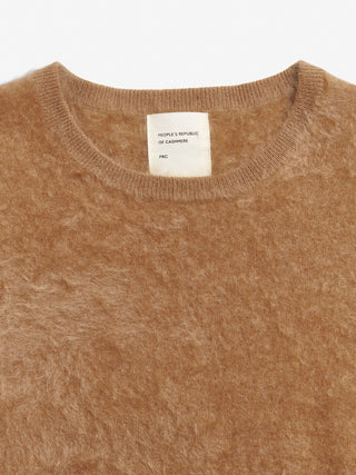 Women’s Brushed Crewneck in Caramel – soft brushed cashmere sweater with round neckline and ribbed details