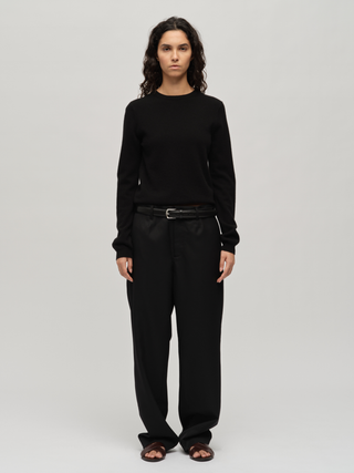 Women's Fitted Roundneck - Black