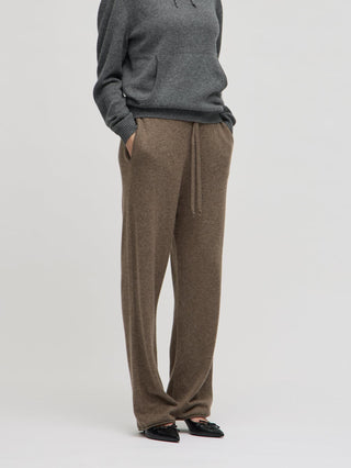 Women's Straight Sweatpants - Truffle (emb)