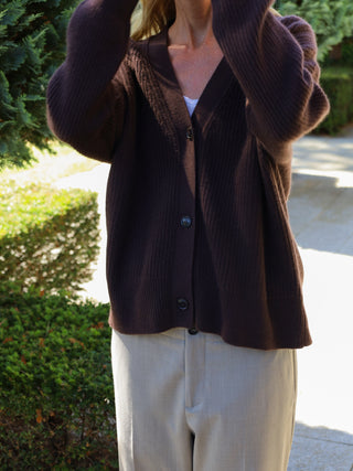 Dark brown ribbed cashmere cardigan in 100% Grade A Inner Mongolian cashmere, featuring a chunky knit texture, heavy rib detailing, and a relaxed, oversized fit