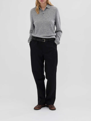 Original Polo in Heather Grey Light, knitted in 10-gauge cashmere with a relaxed unisex silhouette