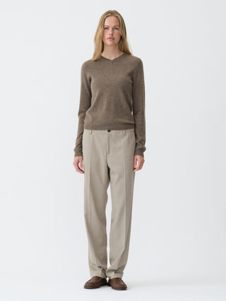 WomensFitted90sVNeck_Truffle