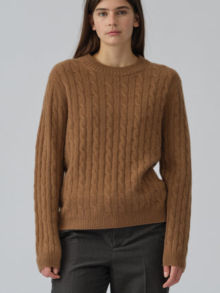 Caramel cable knit jumper with a regular fit, crafted from 100% Grade A Inner Mongolian cashmere