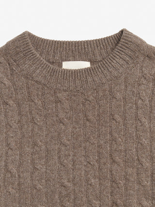 Truffle cable knit jumper with a regular fit, crafted from 100% Grade A Inner Mongolian cashmere