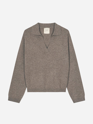 Women's Oversized Collar V-Neck - Truffle