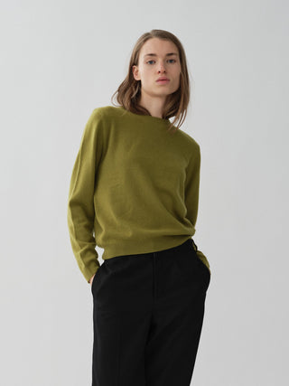 Women's Classic Roundneck - Olive