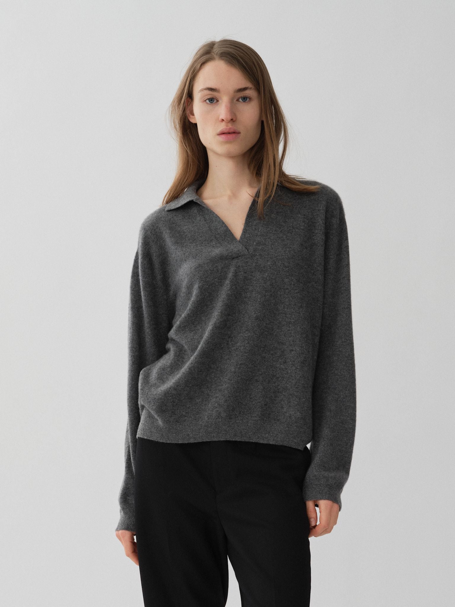 【BAON】[unisex] Dext Nylon Over V-neck Sweatshirt District Women's Perfect Tri Fleece V-Neck Sweatshirt