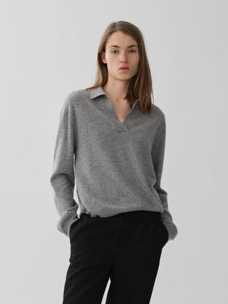 Women's Oversized Collar V-Neck - Heather Grey Light