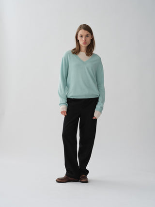 Women's Oversized V-Neck - Mint
