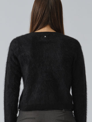Women’s Brushed O-Cardigan in Black, crafted from brushed 12-gauge cashmere with a fitted silhouette and round neckline