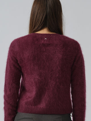 Women’s Brushed O-Cardigan in Bordeaux, crafted from brushed 12-gauge cashmere with a fitted silhouette and round neckline