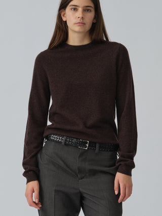 Black truffle women's fitted roundneck sweater in 12-gauge 100% Grade A Inner Mongolian cashmere, featuring a slim fit and snug round neckline