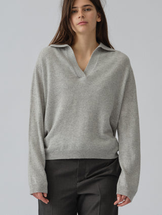 Women’s Oversized Collar V-Neck in Ash Grey – 100% Grade A Inner Mongolian cashmere, 10-gauge knit, relaxed boxy fit with open collar