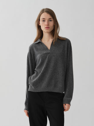 Women’s Oversized Collar V-Neck in Heather Grey – 100% Grade A Inner Mongolian cashmere, 10-gauge knit, relaxed boxy fit with open collar