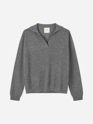 Women’s Oversized Collar V-Neck in Heather Grey – 100% Grade A Inner Mongolian cashmere, 10-gauge knit, relaxed boxy fit with open collar