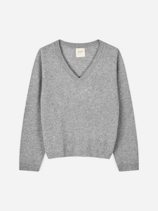 Women’s Oversized V-Neck sweater in Heather Grey Light – 100% Grade A Inner Mongolian cashmere, 10-gauge knit, relaxed boxy fit with flattering v-neckline
