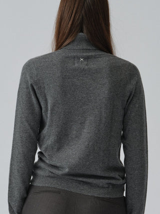 Women’s Turtleneck sweater in Heather Grey – 100% Grade A Inner Mongolian cashmere, 12-gauge knit, slim-fit silhouette with snug turtleneck